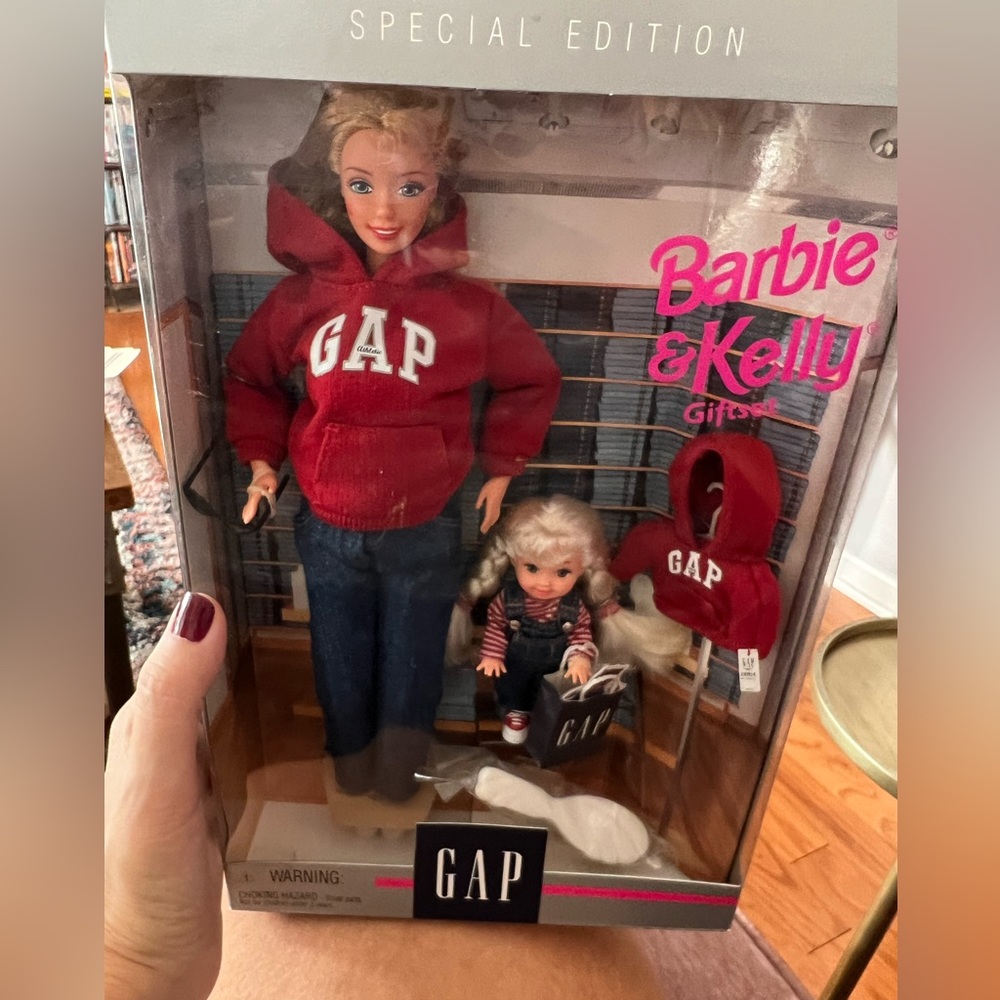 Special Edition 1997 Barbie & Kelly Giftset; GAP exclusive